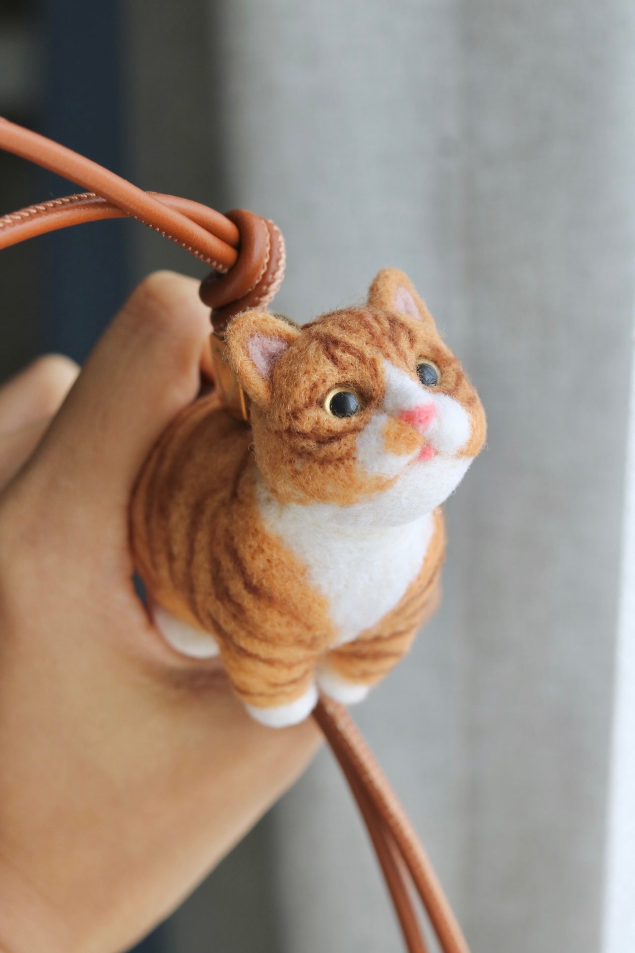 Wool felt pet charm - custom felt cat face detail