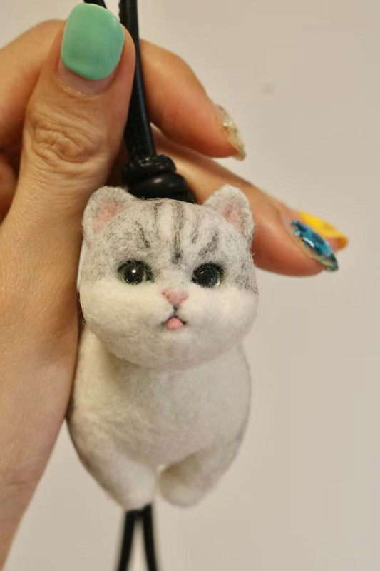Custom Pet Charm – Handmade Wool Felt Cat Portrait